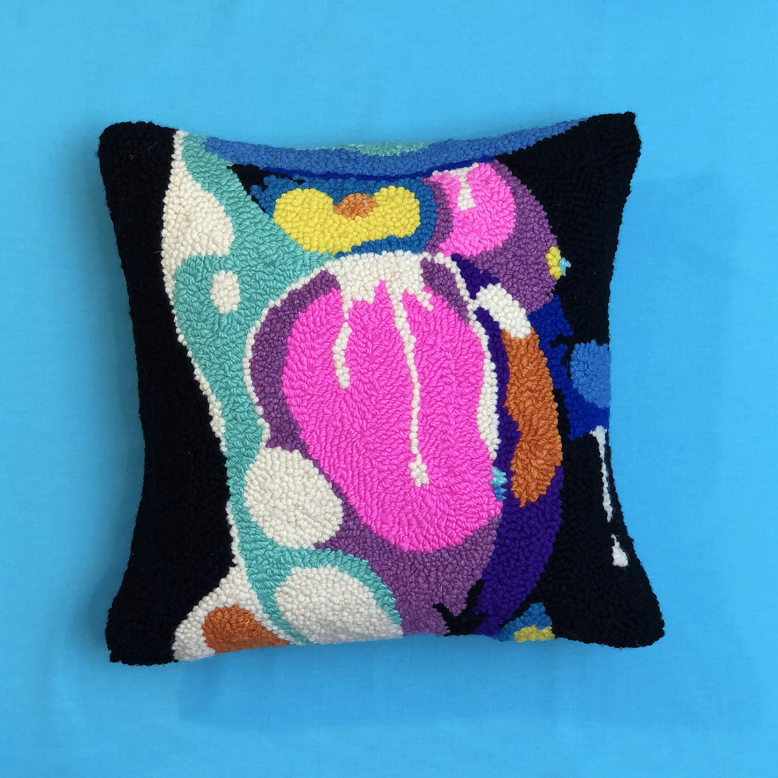 Sauna Poika Chromo Pillow
